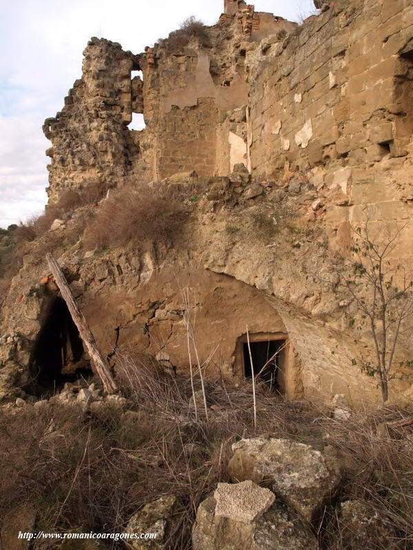 MURO DE PONIENTE DESDE EL INTERIOR, Y CMARA ABOVEDADA